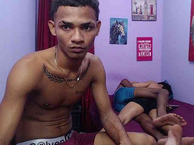 blacktwinks blacktwinks