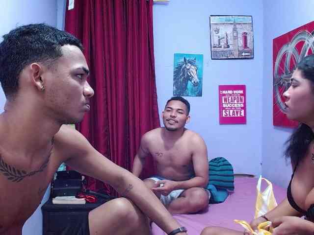 blacktwinks webcam
