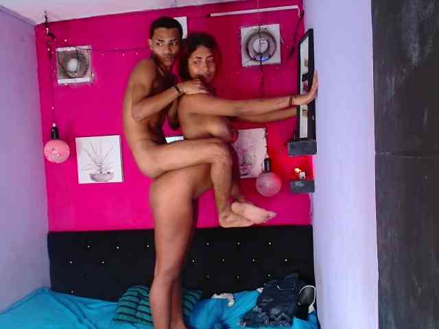 blacktwinks webcam