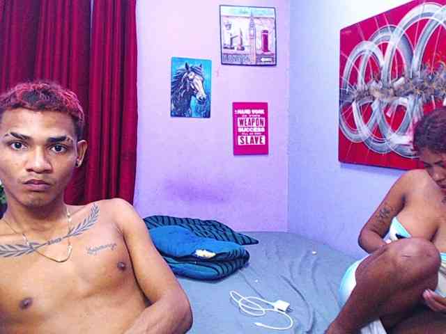 blacktwinks webcam