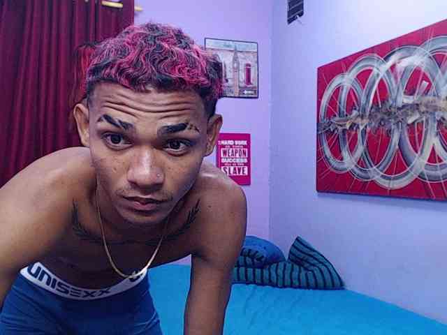 blacktwinks Live Webcam on BongaCams