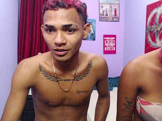 blacktwinks webcam