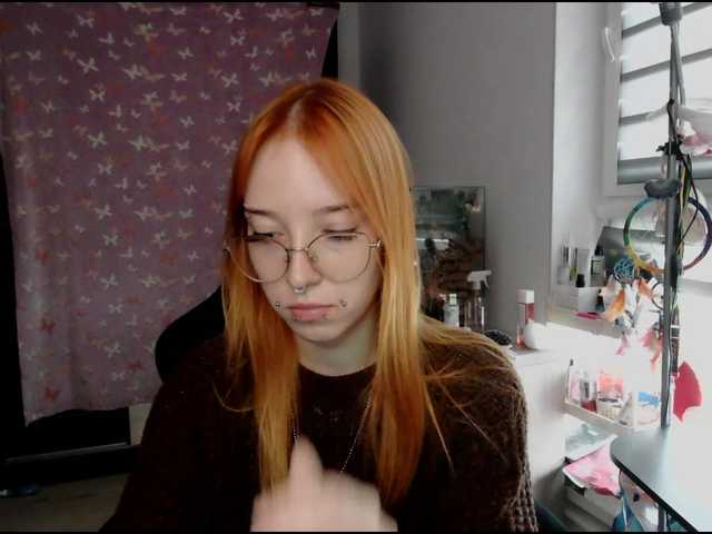 foxSonya live cam on BongaCams