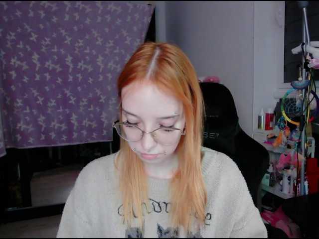 foxSonya live cam on BongaCams
