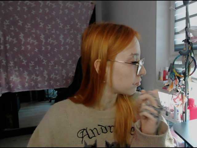 foxSonya live cam on BongaCams