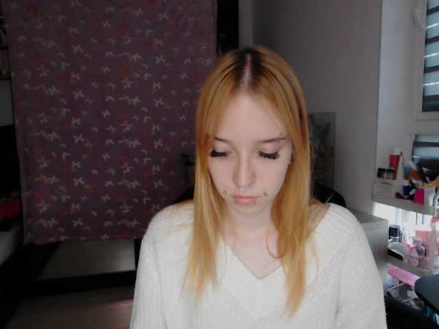 foxSonya live cam on BongaCams