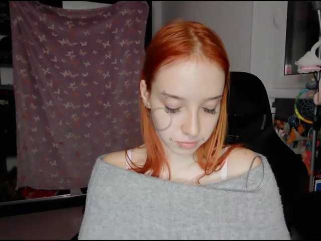 foxSonya live cam on BongaCams