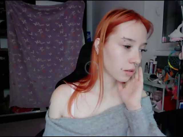 foxSonya live cam on BongaCams