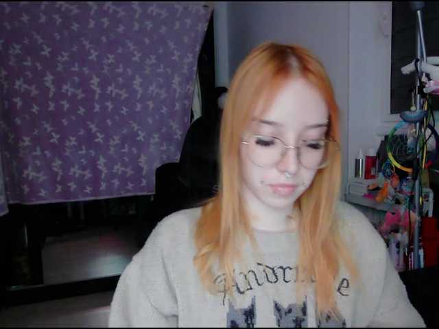 foxSonya live cam on BongaCams