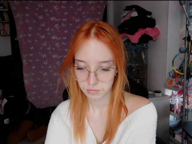 foxSonya live cam on BongaCams