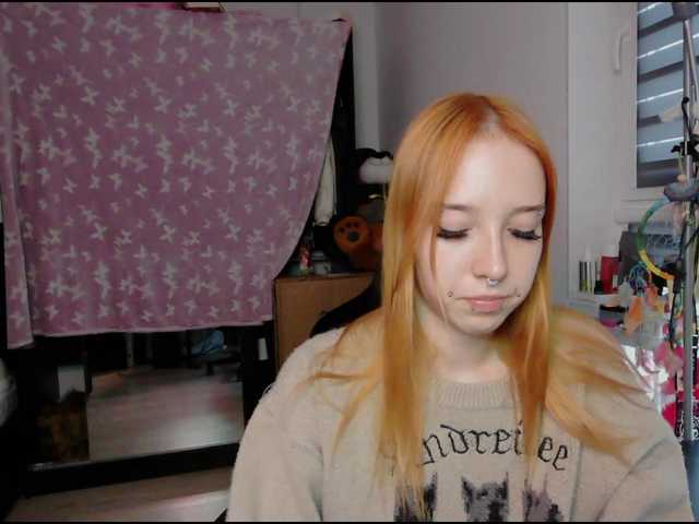 foxSonya live cam on BongaCams