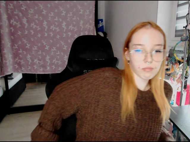 foxSonya live cam on BongaCams