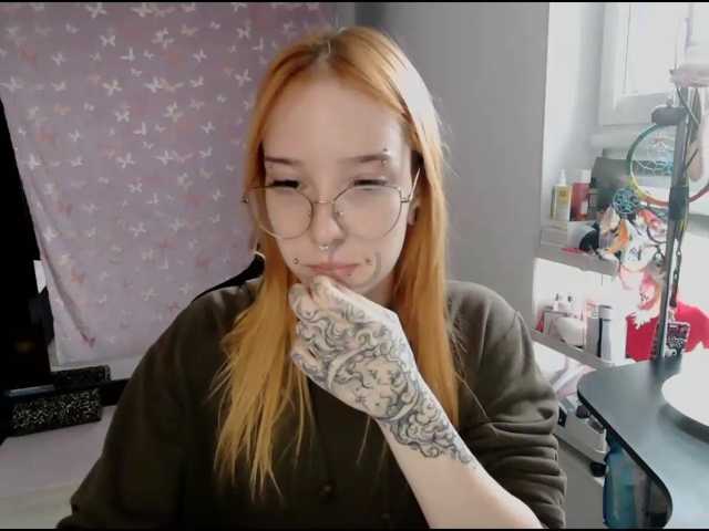foxSonya live cam on BongaCams