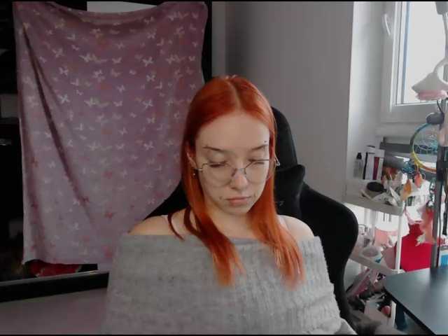 foxSonya live cam on BongaCams