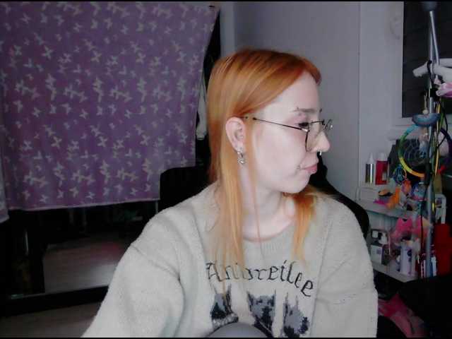 foxSonya live cam on BongaCams
