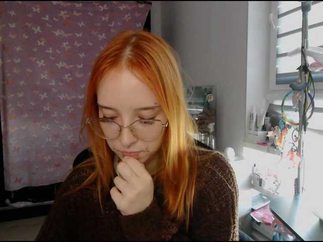 foxSonya live cam on BongaCams