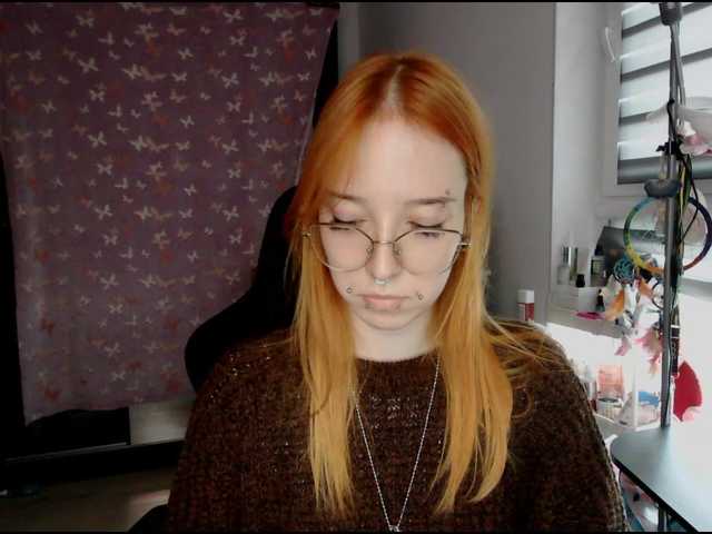 foxSonya live cam on BongaCams
