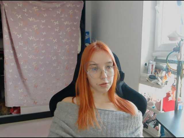 foxSonya live cam on BongaCams