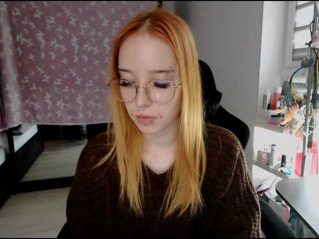 foxSonya live cam on BongaCams