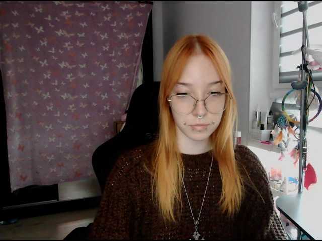 foxSonya live cam on BongaCams