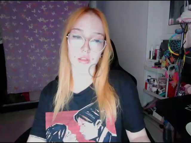 foxSonya live cam on BongaCams