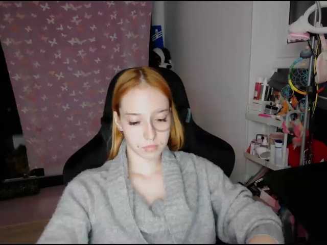 foxSonya live cam on BongaCams