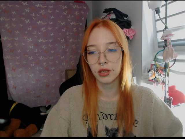 foxSonya live cam on BongaCams
