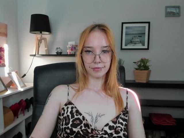 foxSonya live webcam show