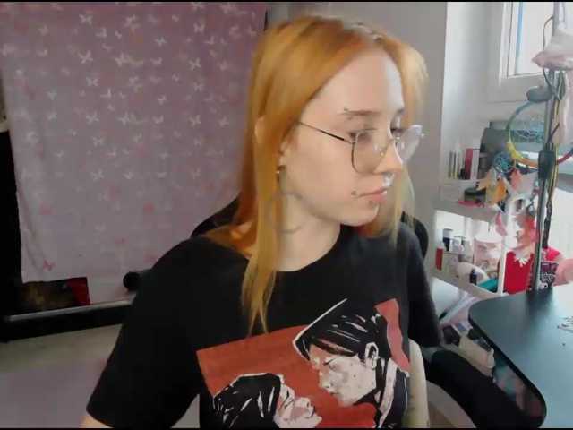 foxSonya live cam on BongaCams