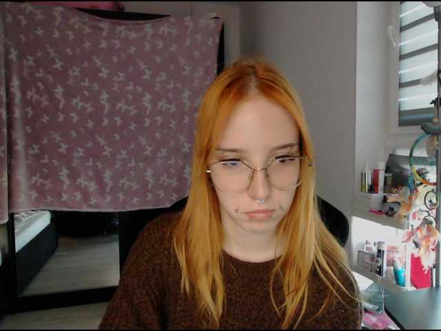 foxSonya live cam on BongaCams