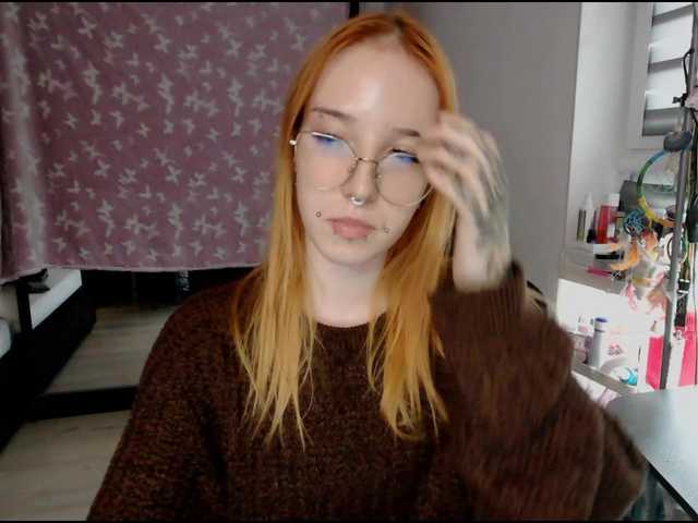 foxSonya live cam on BongaCams