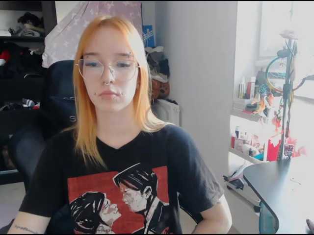 foxSonya live cam on BongaCams