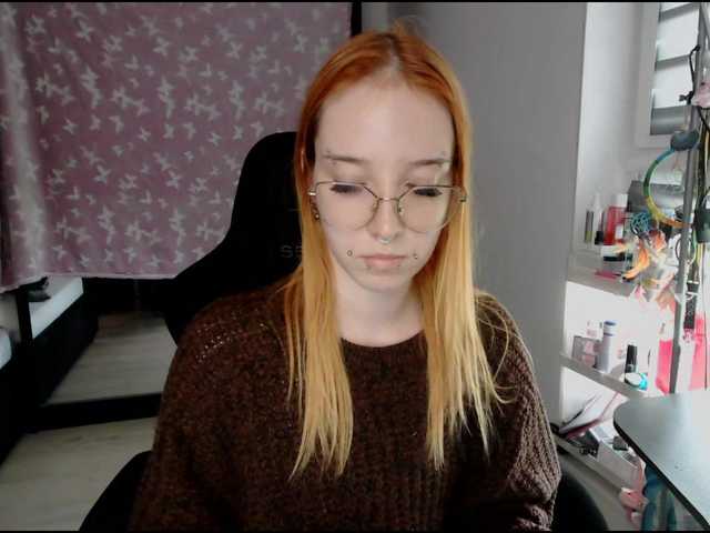 foxSonya live cam on BongaCams