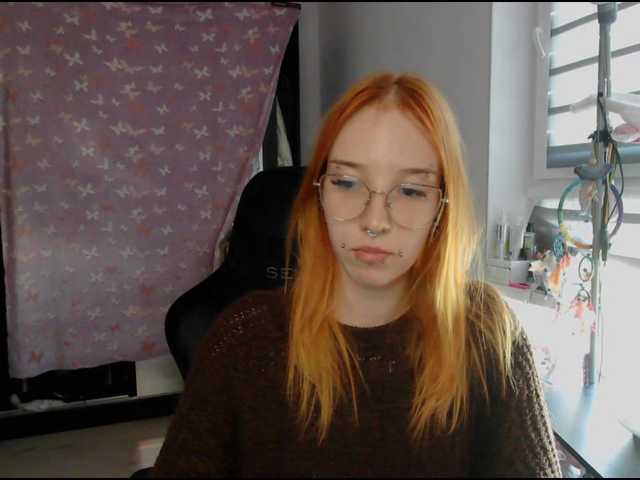 foxSonya live cam on BongaCams