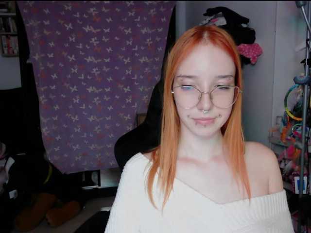 foxSonya live cam on BongaCams