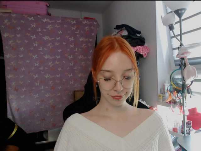 foxSonya live cam on BongaCams