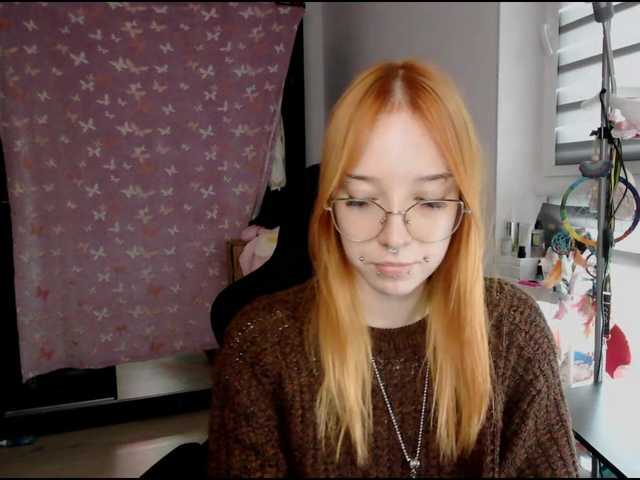 foxSonya live cam on BongaCams