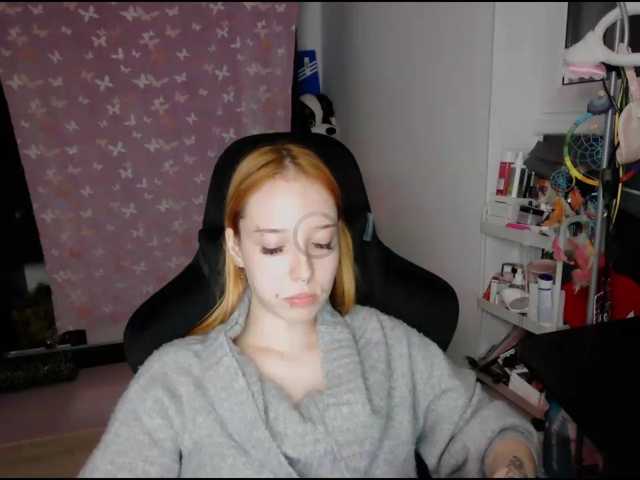 foxSonya live cam on BongaCams