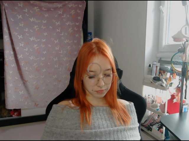 foxSonya live cam on BongaCams