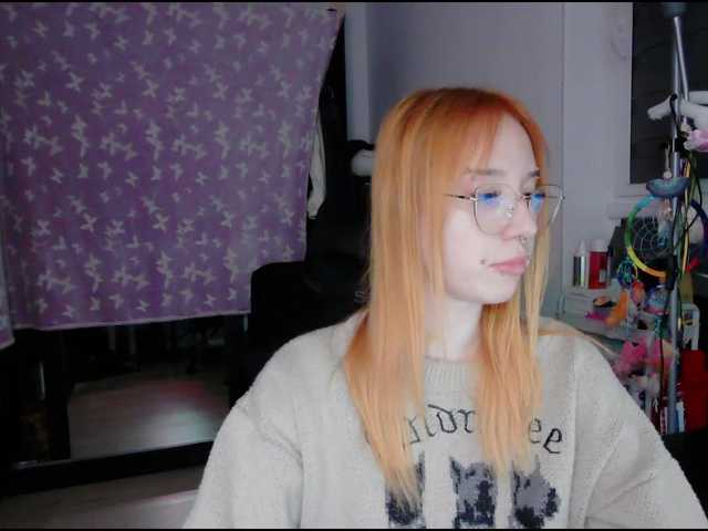foxSonya live cam on BongaCams