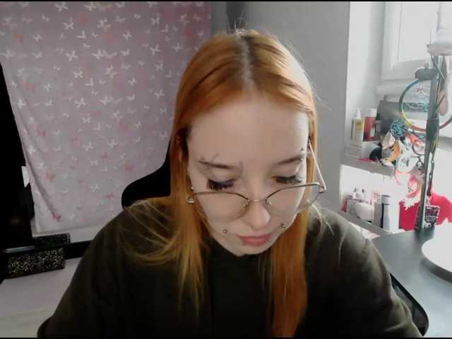 foxSonya live cam on BongaCams