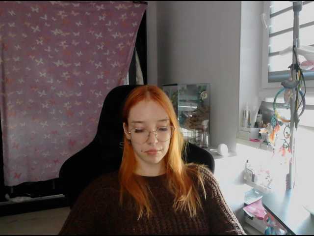 foxSonya live cam on BongaCams
