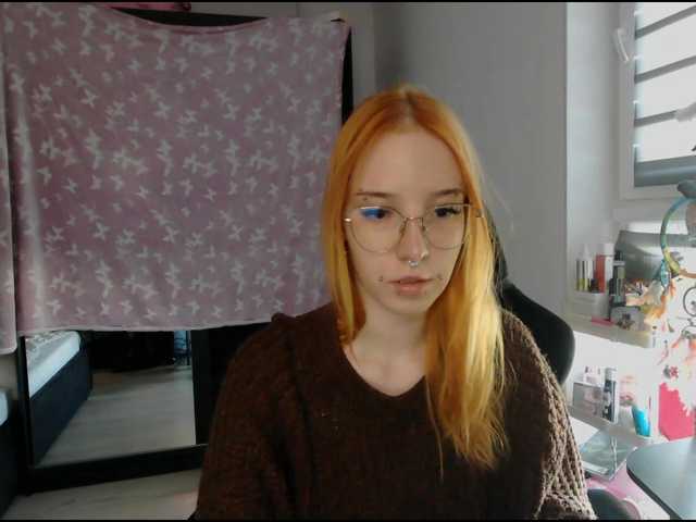foxSonya live cam on BongaCams