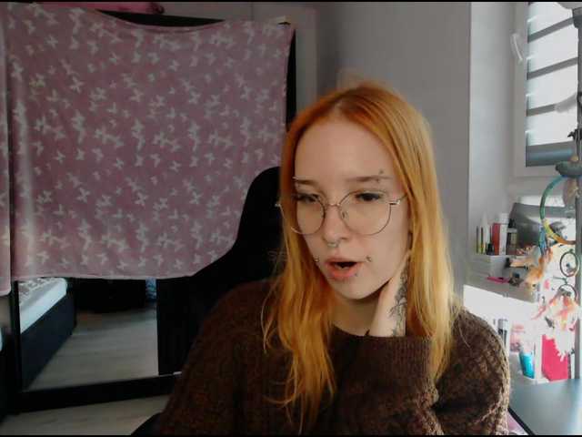 foxSonya live cam on BongaCams