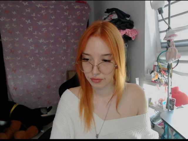foxSonya live cam on BongaCams