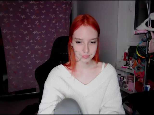 foxSonya live cam on BongaCams
