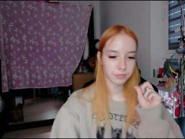 foxSonya live cam on BongaCams