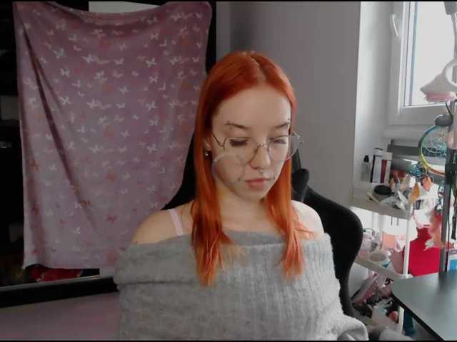 foxSonya live cam on BongaCams
