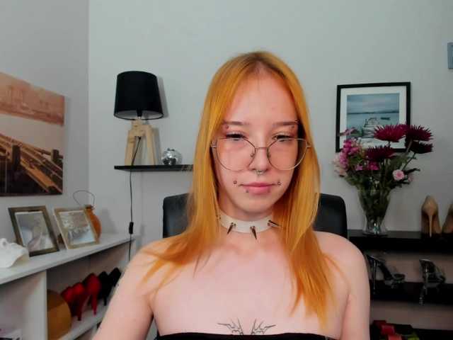 foxSonya live cam on UnifiedCams