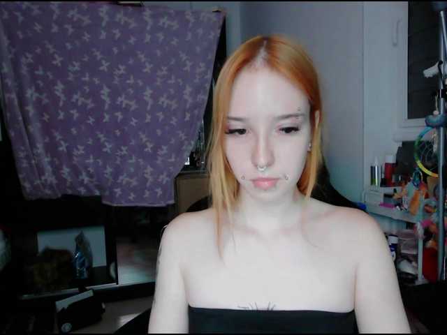 foxSonya live cam on BongaCams